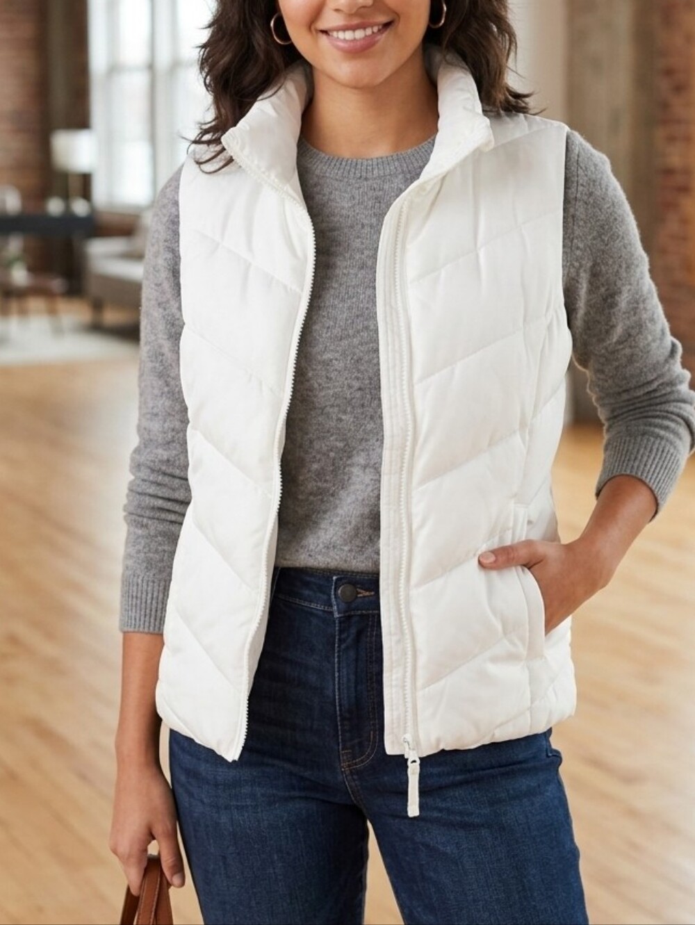 Aeropostale White Puffer Jacket - Hooded Quilted Style